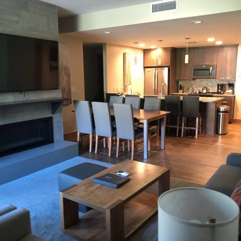 Breckenridge Grand Lodge on Peak 8   Master kitchen, dining and living area