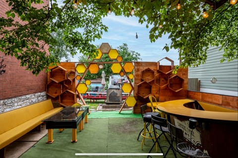 Front yard connection to backyard area