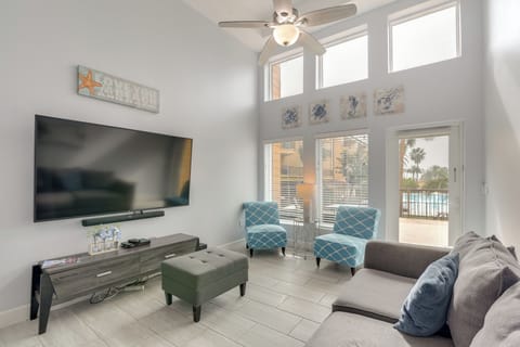 Galveston Vacation Rental | 1BR | 1BA | 800 Sq Ft | Single-Story Interior