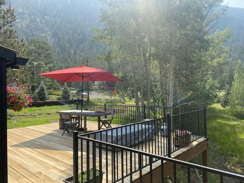 Deck wraps around house