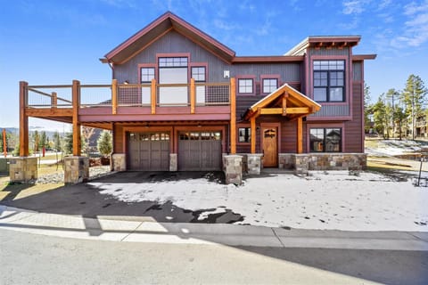 Exterior - Cocoa Cabin Breckenridge Vacation Rental