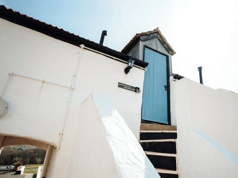 Exterior | Seascape Cottage - Celtic Haven Resort, Lydstep, near Tenby