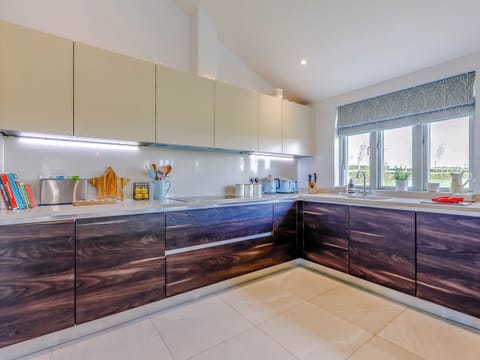 Kitchen | The Stalls, Burford