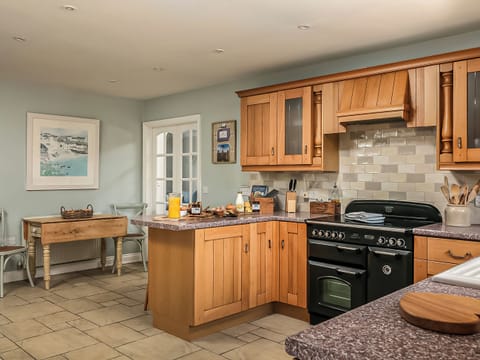 Kitchen | The Cherry Tree, Near Lincoln