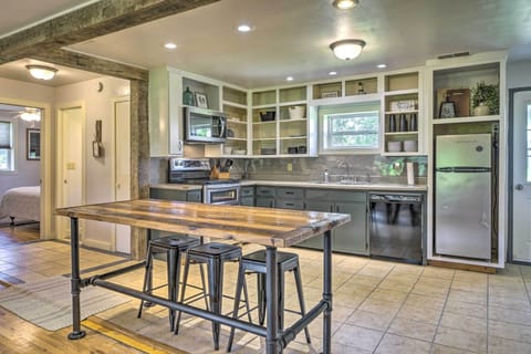 Kitchen | Fully Equipped | Cooking Basics