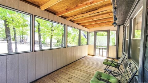 Screened in Front Porch