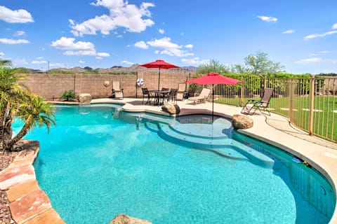 Goodyear Vacation Rental | 3BR | 2.5BA | 2,200 Sq Ft | Step-Free Access