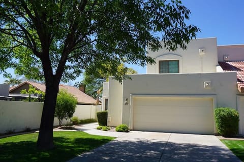 8914 S Heather Drive