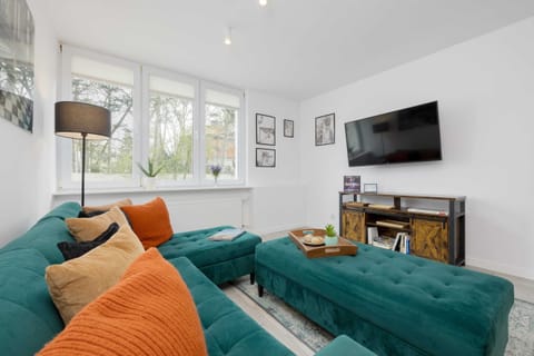 Unwind on the comfortable sofa that can be converted into double bed.
