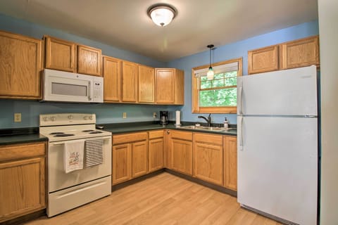 Kitchen | Drip Coffee Maker