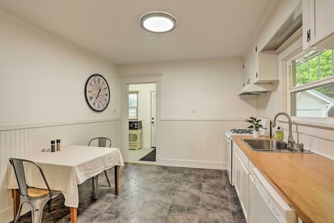 Kitchen | Dishware/Flatware