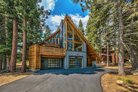 Tahoe Alpenglow Properties - Villa De Monte