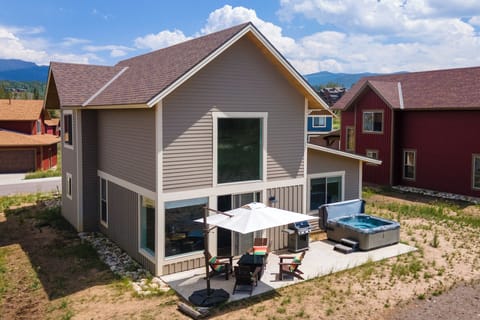 SWP 71 Alder Brook summer back exterior