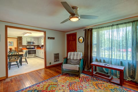 Living room into kitchen view.