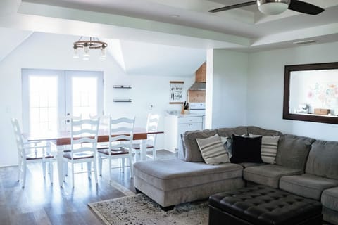The Cordova Retreat is the ideal solution for guests visiting the Ark Encounter. The living room (pictured) is open and spacious, and the family room upstairs provides a second option for kids to hang out.