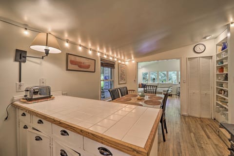 Kitchen | Fully Equipped