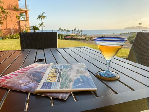 ground floor, grass, sand and the sea of Cortez - Heaven on earth