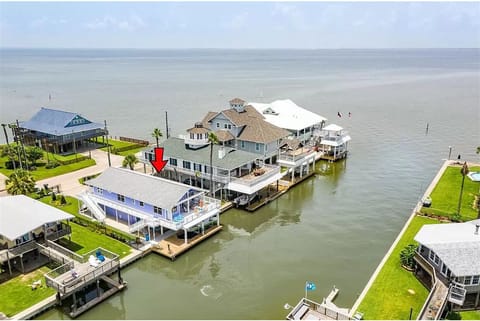 4th house from the bay