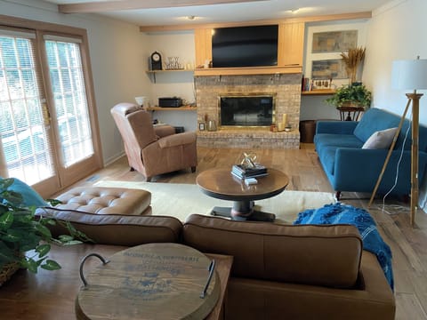 Living room 2