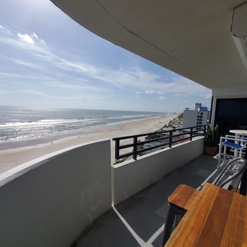 Abundant oceanfront balcony space 