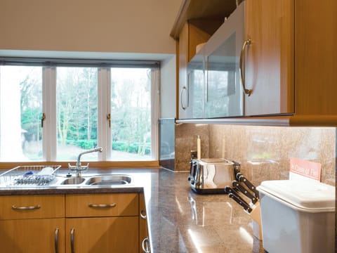 Kitchen area | Meadowcroft No 4 - Meadowcroft, Bowness on Windermere