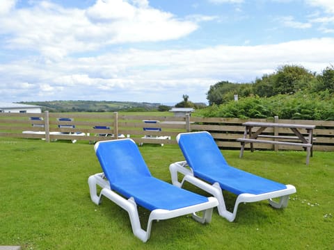Garden | Watch Cottage - Celtic Haven Resort, Lydstep, near Tenby