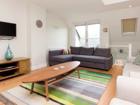 Living area | Tappers Quay 2, 