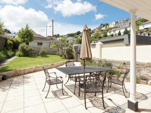 Pretty south west facing garden | Hawkins, Dartmouth