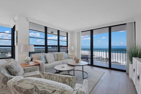 Living room with Beach and Gulf Views