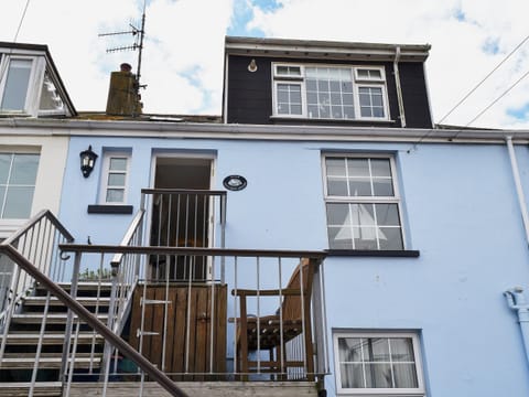 Situated on the upper two floors of a substantial Victorian property | Upper Sheldon House, Salcombe