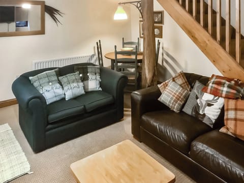 Living room/dining room | Elseghyll Barn, Melmerby