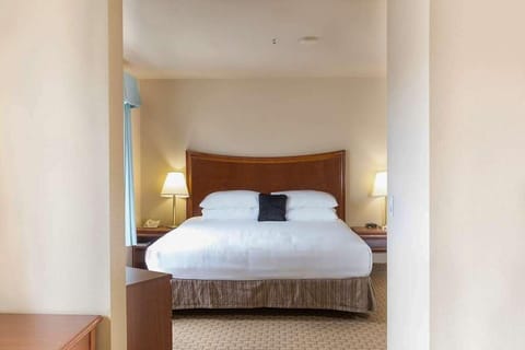 Cozy unit with 1 King size bed