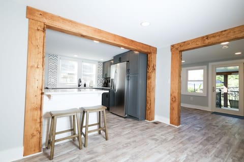 Open floor plan to enjoy all of those lake views!