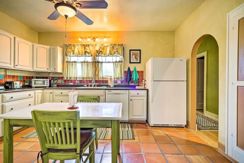 Kitchen | Fully Equipped