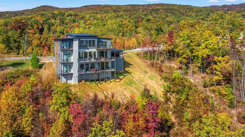 Breathtaking fall views from the balconies at The Summit 85