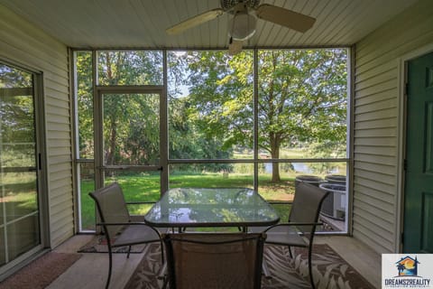 Screened in Patio