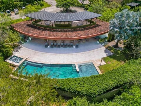 Carao's clubhouse and pool