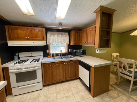 0139c955-d44c-4b4d-bd80-862c12ea14ff