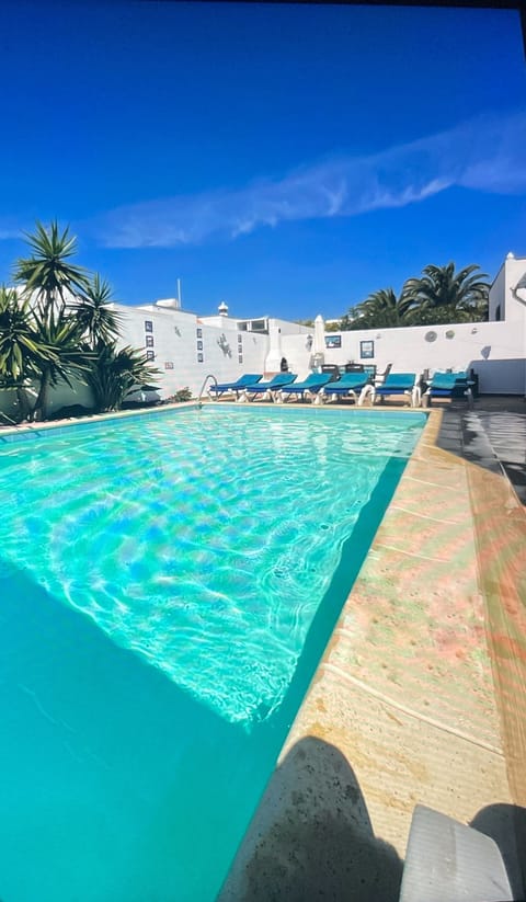 Heated pool