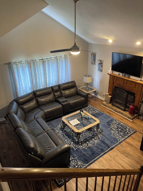 Leather reclining sectional & Smart ROKU TV