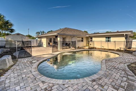 Bradenton Vacation Rental | 3BR | 2BA | 1,687 Sq Ft | 1 Exterior Step