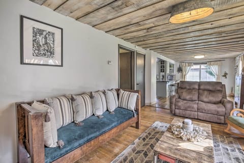 Living Room | Dog Friendly w/ Fee