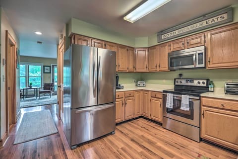 Kitchen | Stainless Steel Appliances