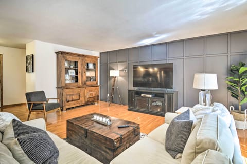 Roscommon Vacation Rental | 3BR | 2.5BA | 2 Entry Stairs Required | 1,700 Sq Ft