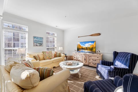 Large first floor living room