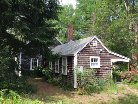 View of house from driveway
