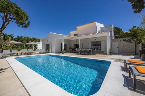 Villa Falesia Blue image