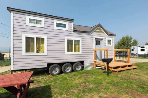 Front of Tiny House
