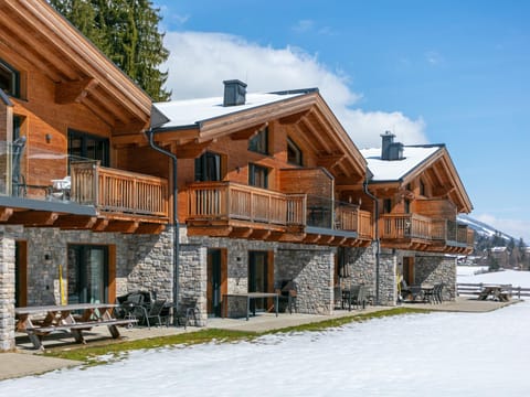 Holiday Home Exterior [winter]