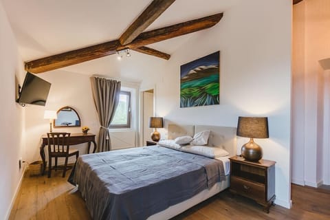 386a5395-7d32-421c-9158-202c2305f630